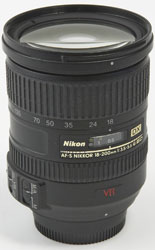 Nikon 18-200mm VR