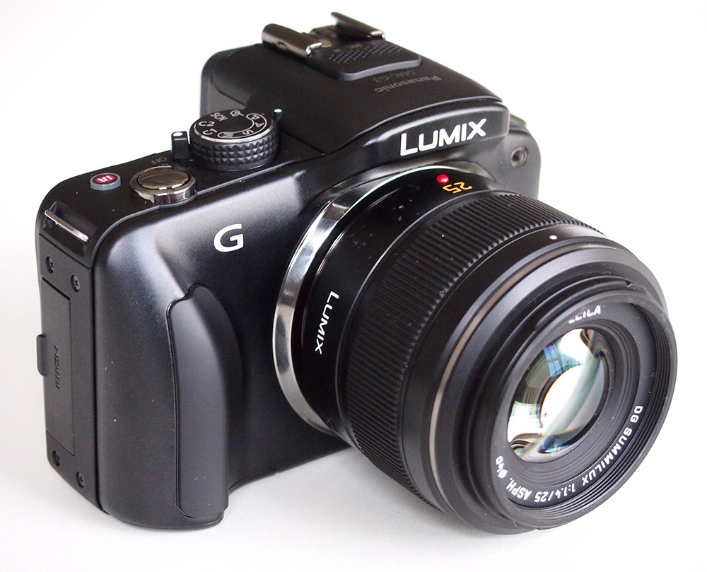 カメラ レンズ(単焦点) Panasonic Leica DG Summilux 25mm f/1.4 ASPH Lens Review