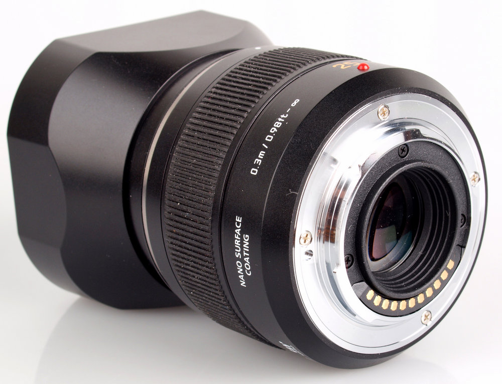 Prophet Grab scam Panasonic Leica DG Summilux 25mm f/1.4 ASPH Lens Review