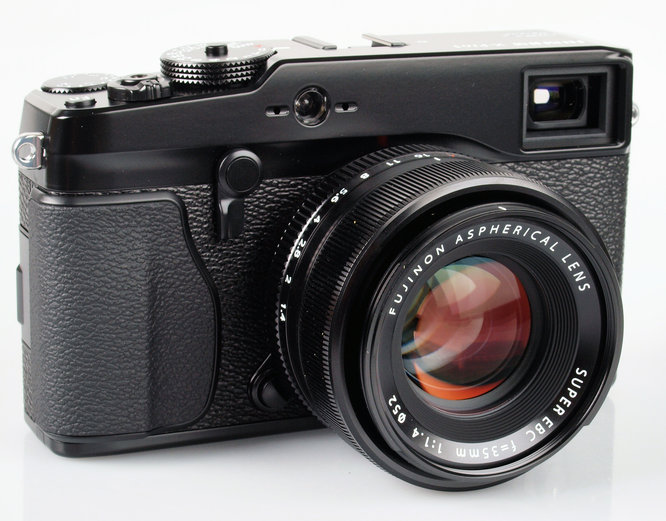 Fujifilm X-pro 1 With 35mm Lens
