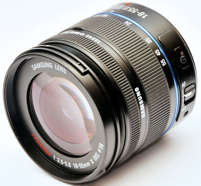 18-55mm F/3.5-5.6 NX ED OIS II i-Function Zoom Lens