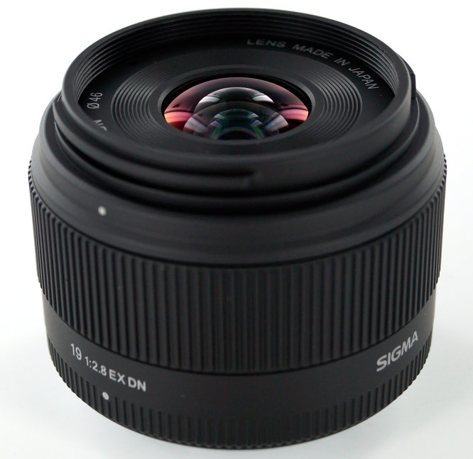 Sigma 19mm f/2.8 EX DN