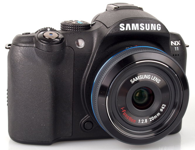 Samsung 20mm f/2.8 NX iFunction Pancake