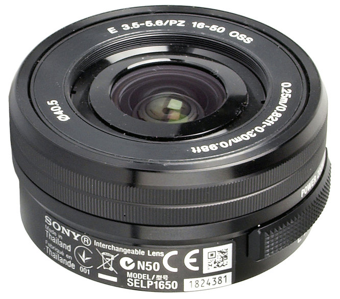 Sony 16-50mm f/3.5-5.6 PZ OSS