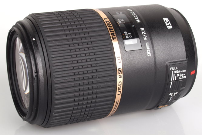 Tamron SP 90mm F/2.8 Di MACRO 1:1 VC USD