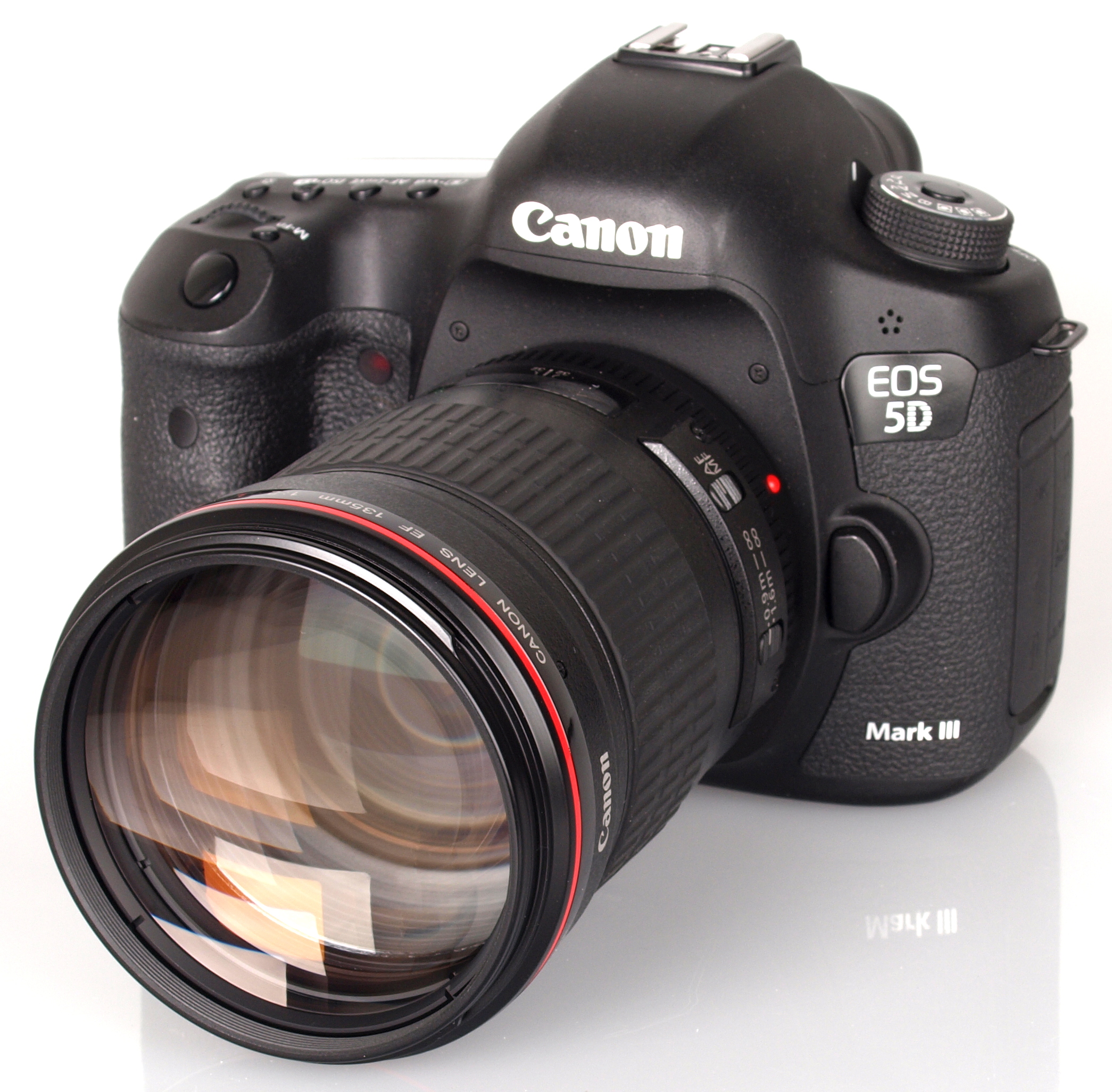 Canon EF 135mm f/2L USM Lens Review Canon EF 135mm f/2L USM Lens Review
