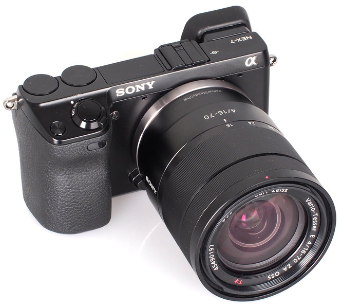 Sony Carl Zeiss Vario Tessar E 16 70mm F4 ZA OSS Lens (3)