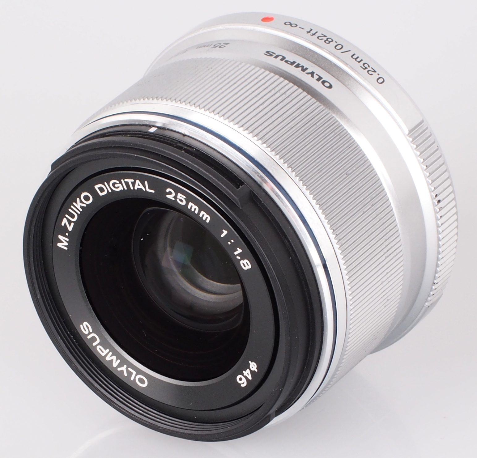 Olympus M.Zuiko 25mm f/1.8 ED Premium Lens Review