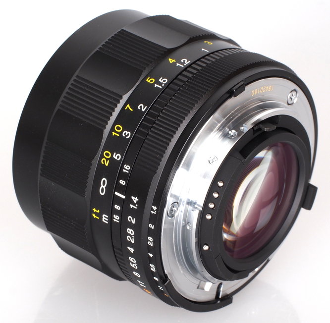 Voigtlander Nokton 58mm F1 4 SL II N (7)