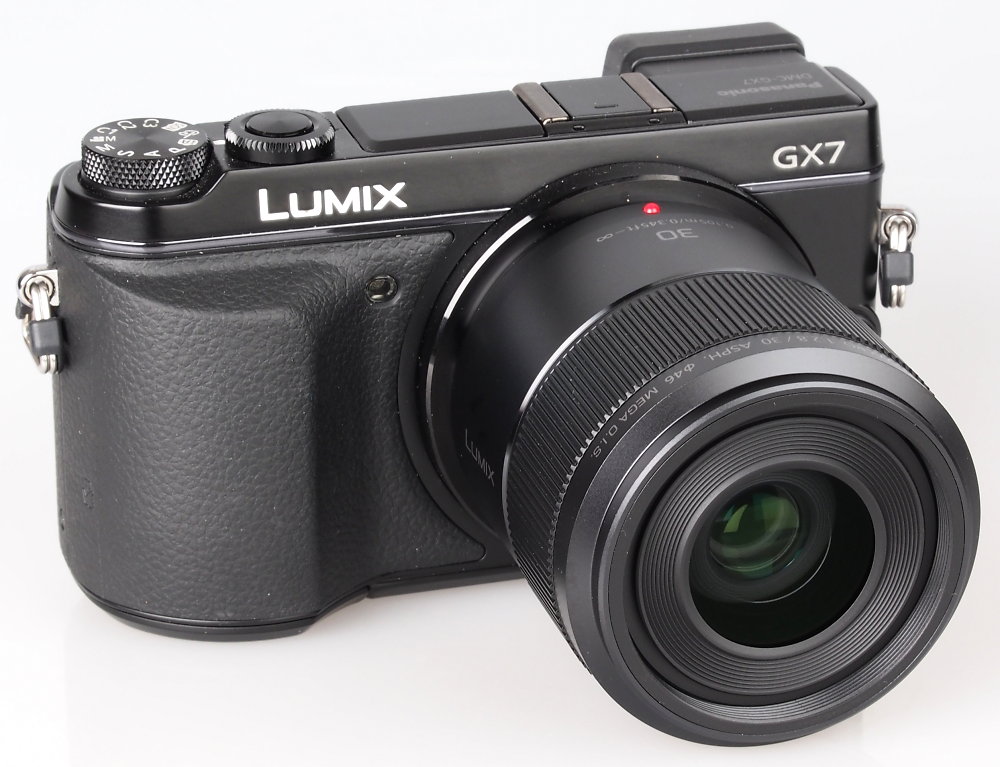Panasonic Lumix G 30mm Macro F2 8 Lens (2)