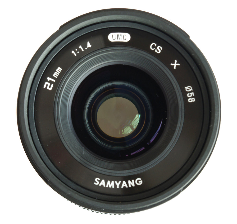 Samyang 21mm F1,4 Lens Front View
