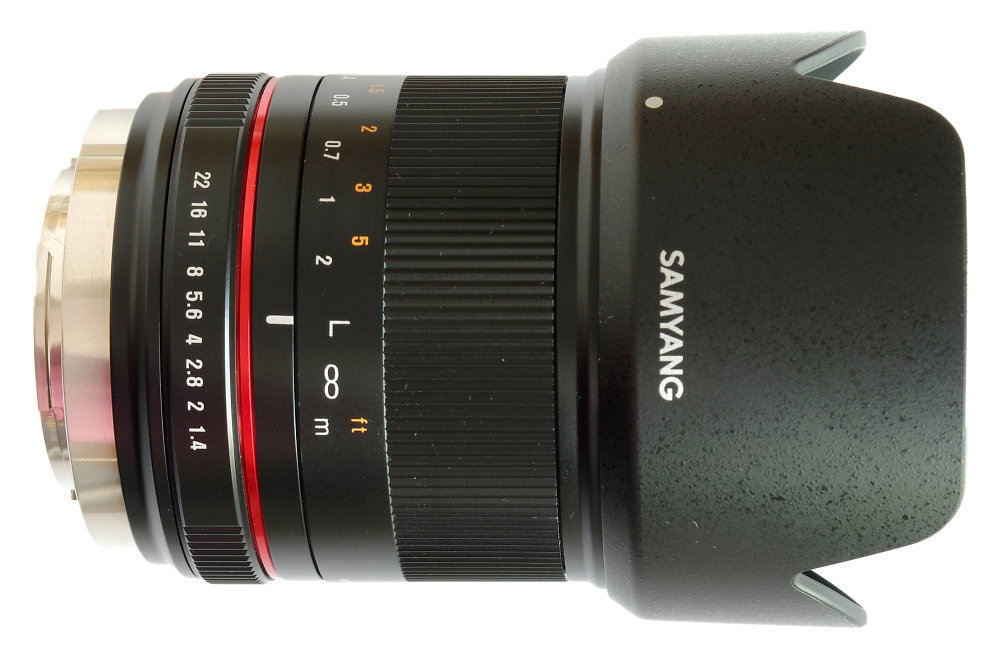 Samyang 21mm F1,4 Lens With Hood