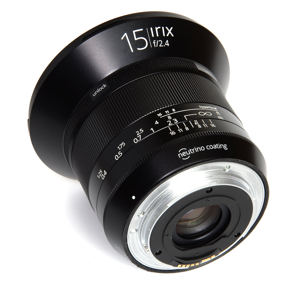 Irix 15mm F2,4 Blackstone Rear Oblique View