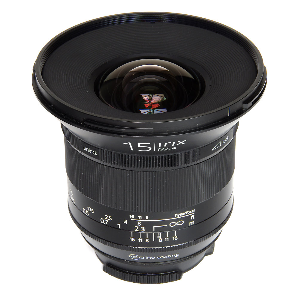 Irix 15mm F2,4 Blackstone Vertical View