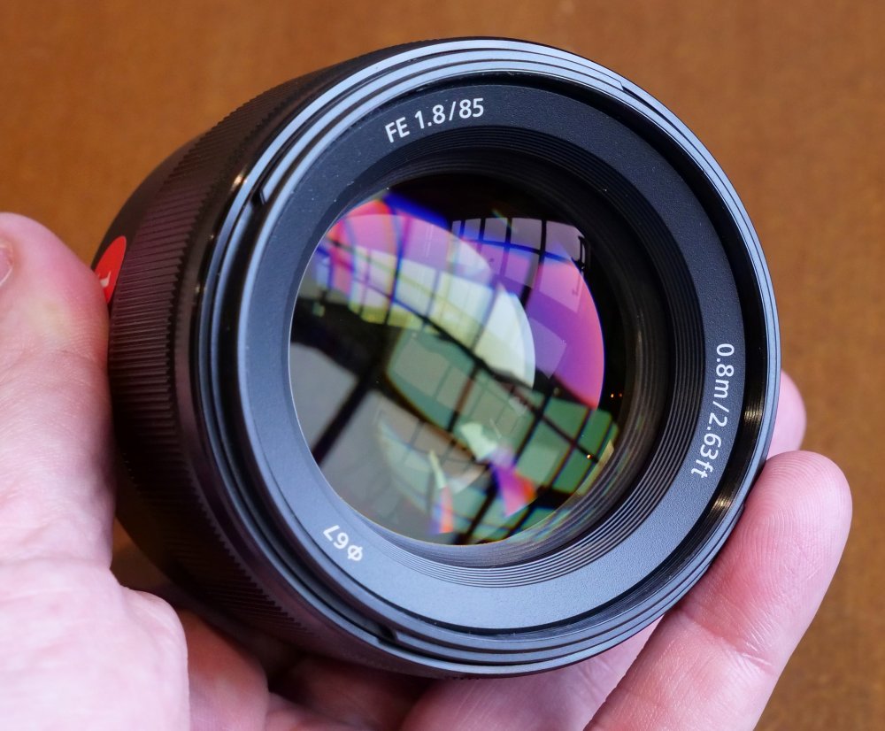 Sony FE 85mm F1 8 (8) (Custom)