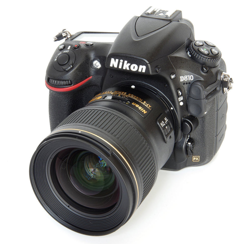 Nikkor 28mm F1,4 On Nikon D810 No Hood