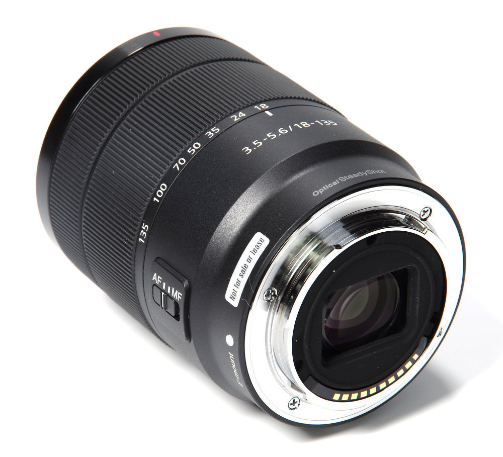 Zeiss Loxia 25mm F2,4 Rear Oblique View