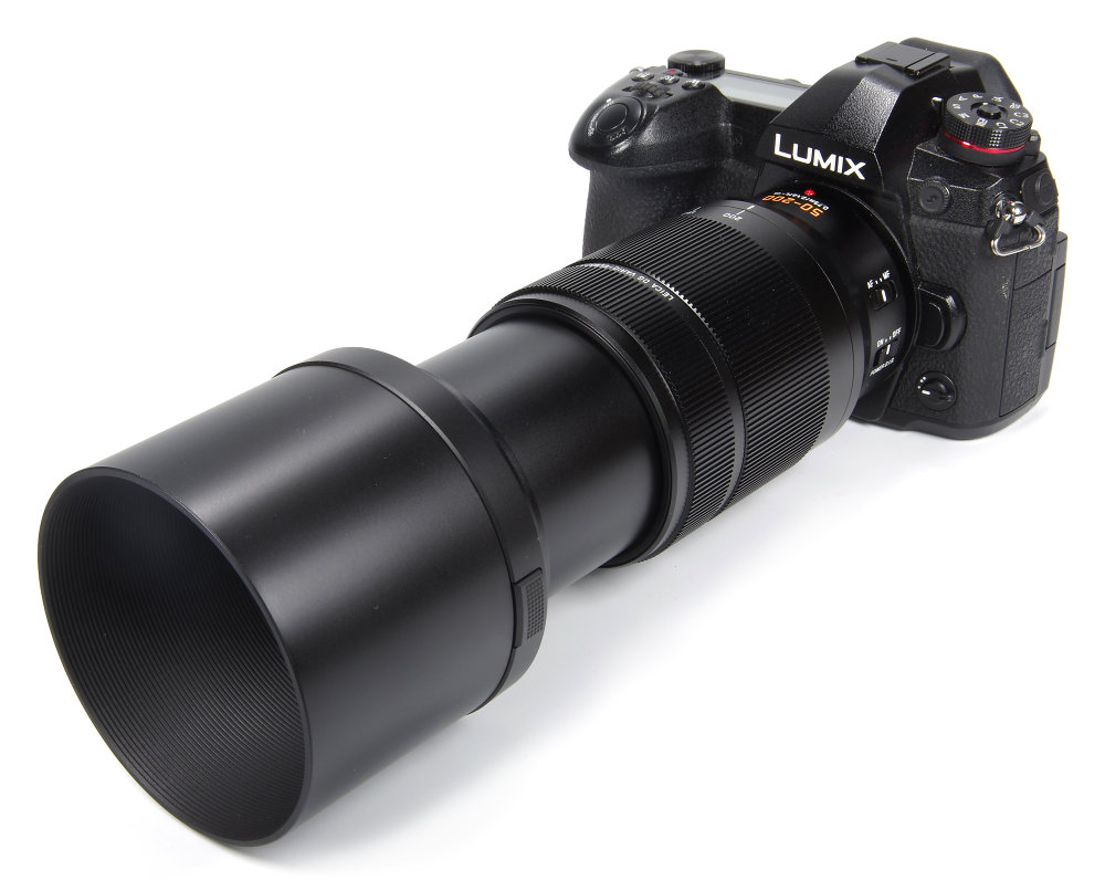 Panasonic Dg 50 200mm With Hood On Lumix G9 At 200mm