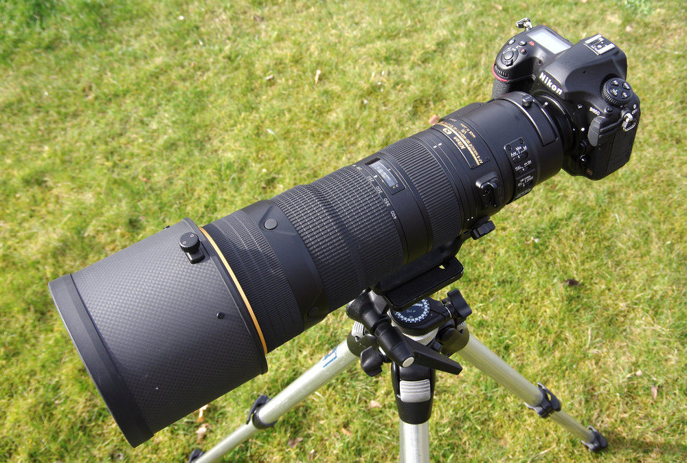 Nikkor 180 400mm F4e With Hood On Nikon D850 On Tripod