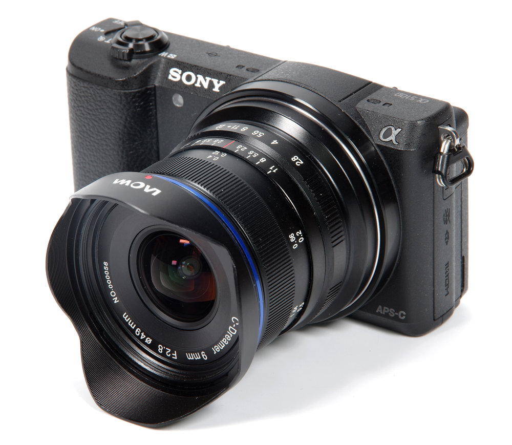 Laowa 9mm F2,8 Zero D With Hood On Sony A5100