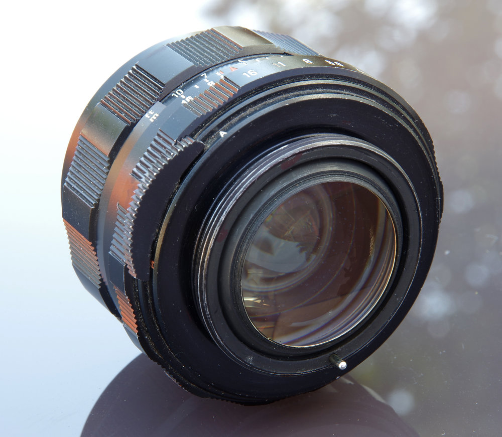 Super Takumar 50mm F1,4 8 Element Rear Oblique View