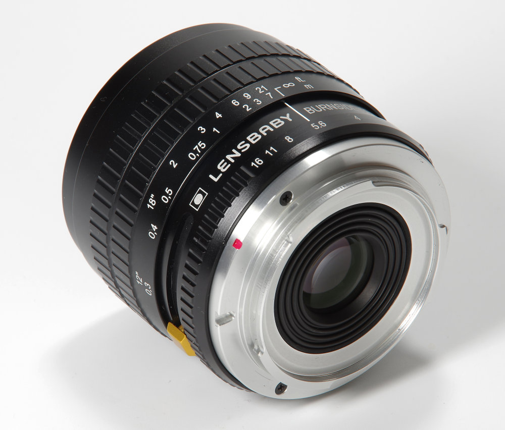 Lensbaby Burnside 35mm F2,8 Rear Oblique View